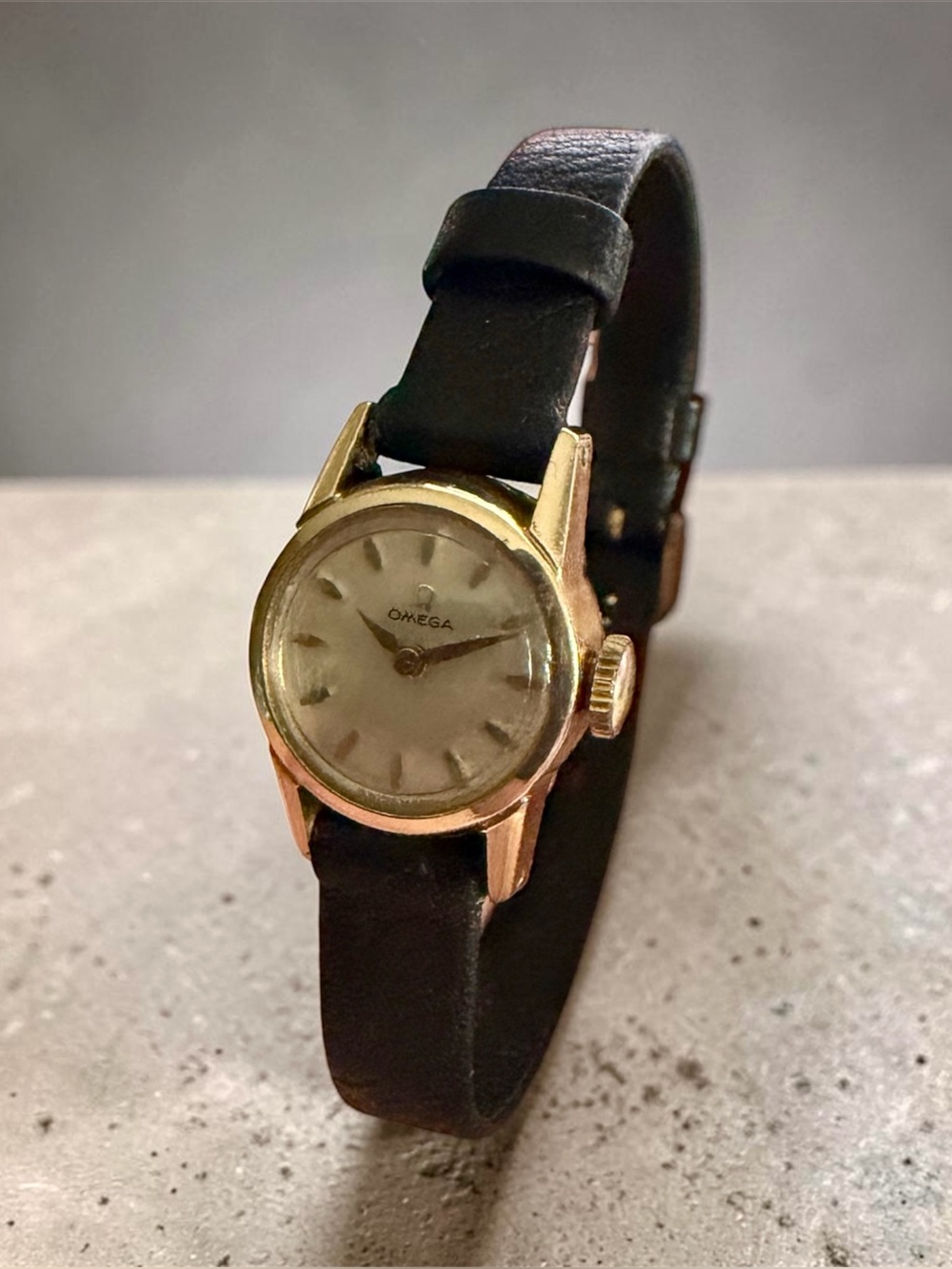 Vintage 1959 Omega Ladies Cocktail Mechanical Watch